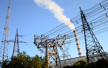 jowalen hd-1080-electric-power-plant-closeup-power-line-with-wire-high-voltage-power-towers-to-support-power-lines-against-the-blue-clear-sky_hxxvmbiq-x_thumbnail-full01